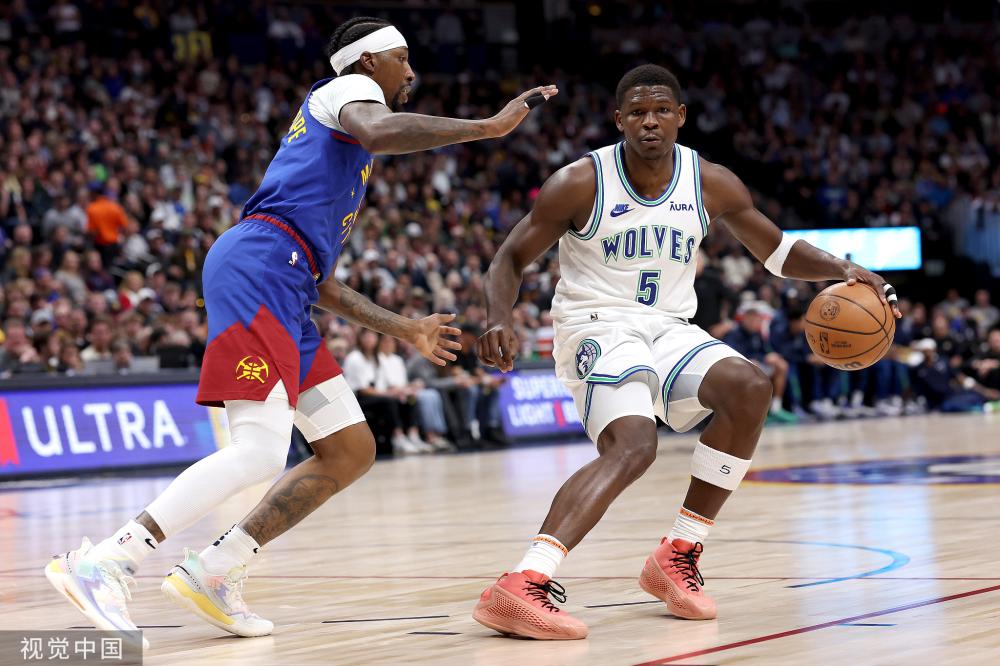 他对中场核 他对中场核