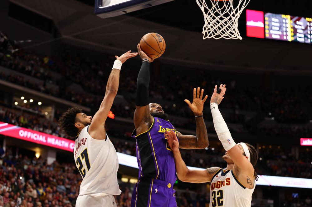 在接受采访 在接受采访